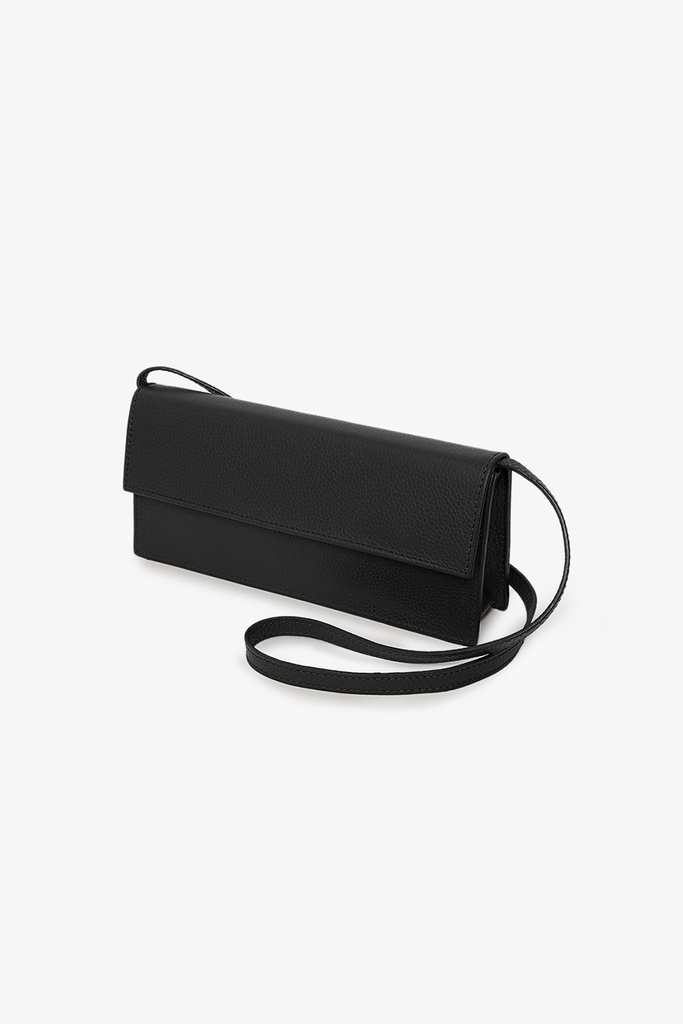 https://hotakaexchange.blob.core.windows.net/odoo/SS25%20TIMELESS%20LOW-WEB/252458-CO_Black_Bag_CURTIZ_SS25_2.jpg