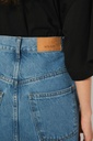 https://hotakaexchange.blob.core.windows.net/odoo/SS25%20TIMELESS%20LOW-WEB/252433-FA_Denim_Skirt_MOLIERE_SS25_4.jpg