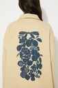 https://hotakaexchange.blob.core.windows.net/odoo/SS25%20LOW_WEB/2567P-CHA_Beige + Print_Jacket_VITRE_SS25_2.jpg