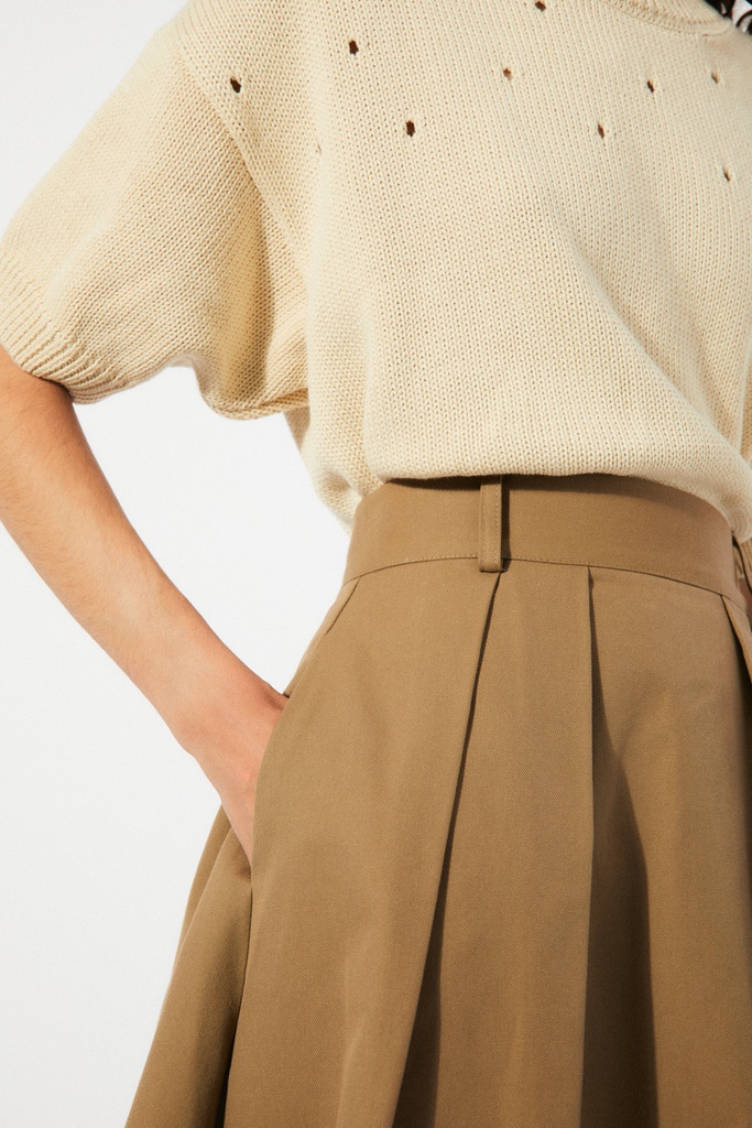 https://hotakaexchange.blob.core.windows.net/odoo/SS25%20LOW_WEB/2573-FA_Brown_Skirt_OPAL_SS25_2.jpg
