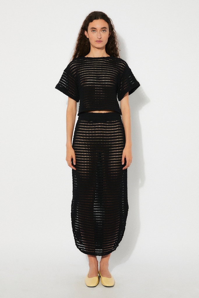 https://hotakaexchange.blob.core.windows.net/odoo/SS25%20LOW_WEB/2541-FA_Black_Skirt_SPROUT_SS25_3.jpg