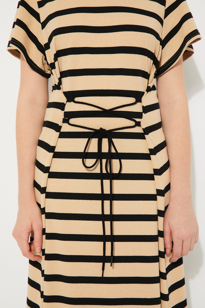 https://hotakaexchange.blob.core.windows.net/odoo/SS25%20LOW_WEB/2552-VE_Stripes_Dress_CAROLINE_SS25_3.jpg