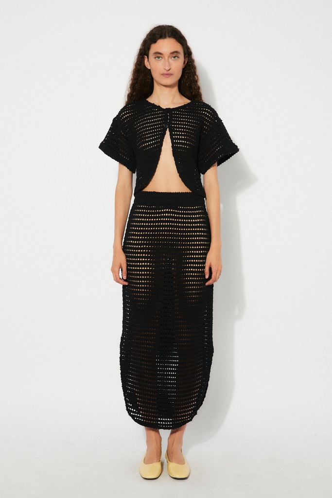 https://hotakaexchange.blob.core.windows.net/odoo/SS25%20LOW_WEB/2541-FA_Black_Skirt_SPROUT_SS25_4.jpg