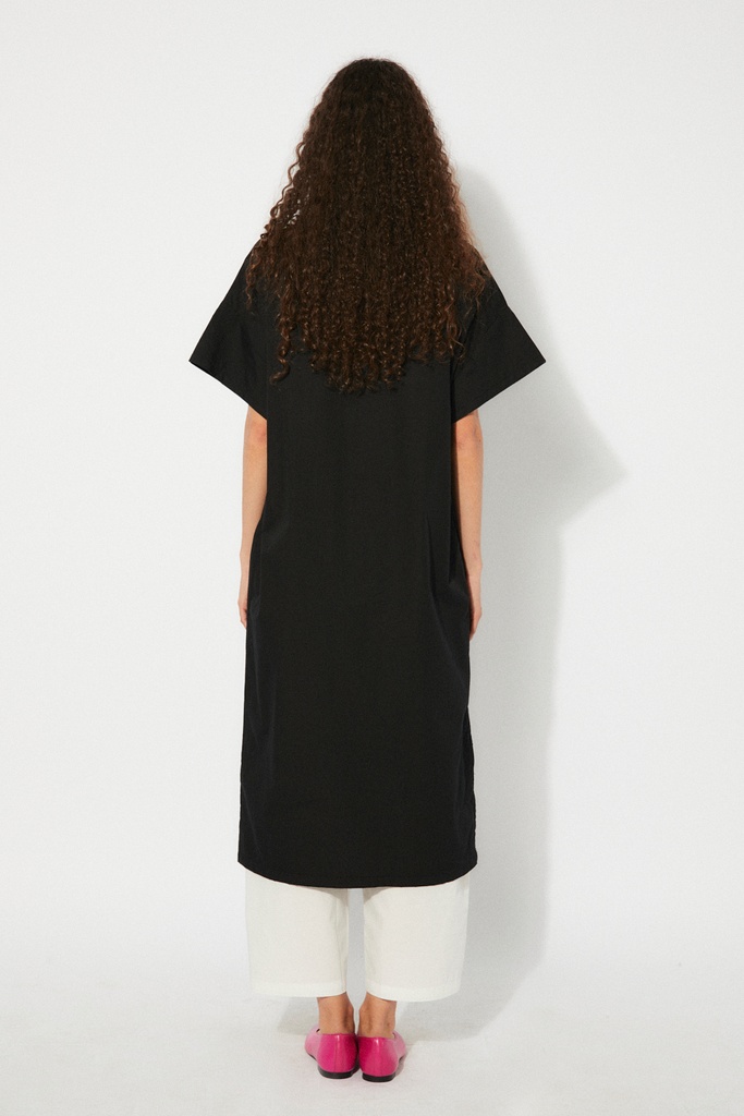 https://hotakaexchange.blob.core.windows.net/odoo/SS25%20LOW_WEB/2557-VE_Black_Dress_PETAL_SS25_4.jpg