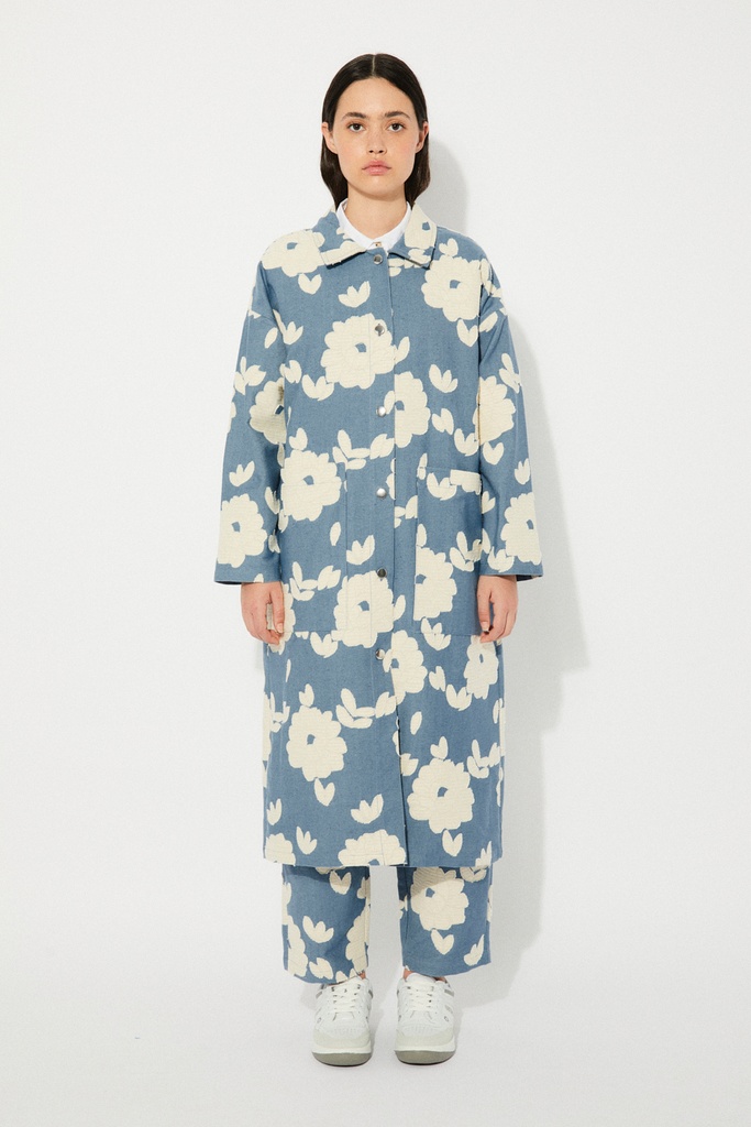 https://hotakaexchange.blob.core.windows.net/odoo/SS25%20LOW_WEB/2567F-CHA_Flowers_Jacket_VITRE_SS25_4.jpg