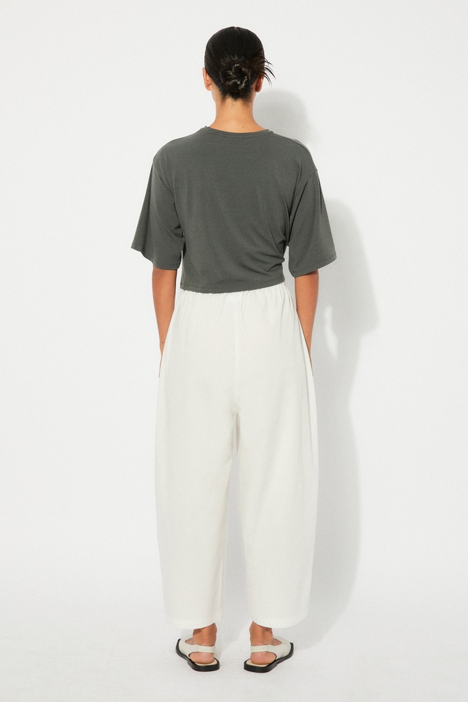 https://hotakaexchange.blob.core.windows.net/odoo/SS25%20LOW_WEB/2542-CA_Grey_T-shirt_LYS_SS25_5.jpg