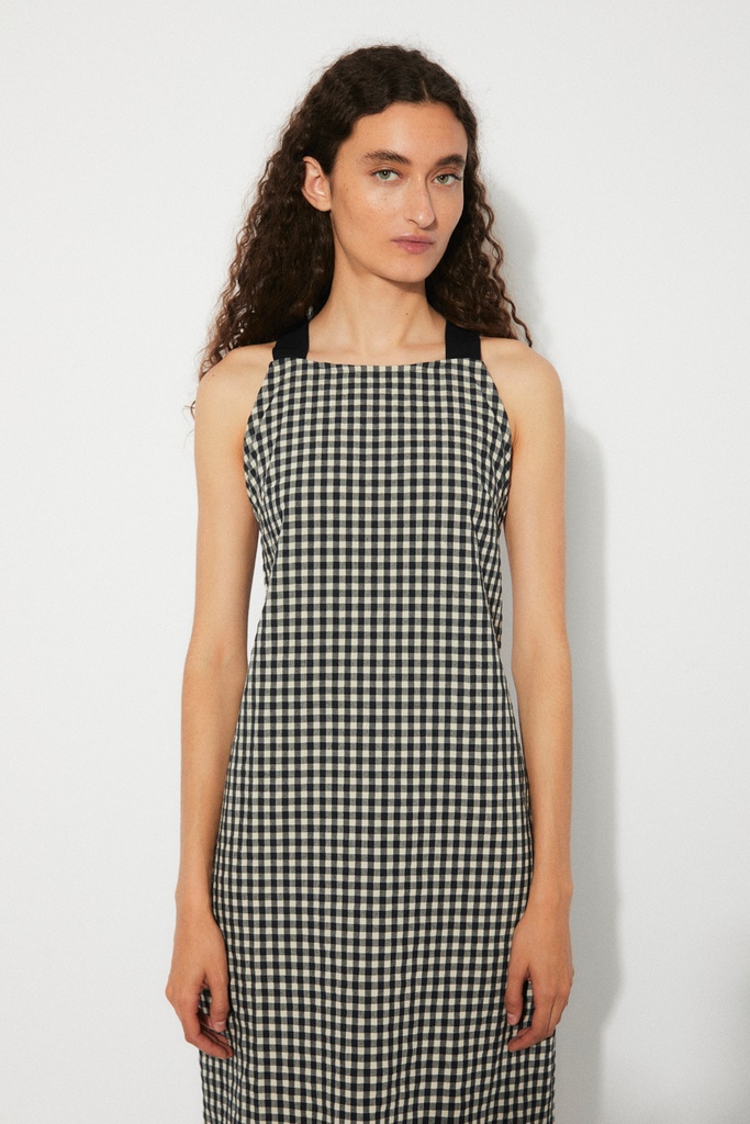 https://hotakaexchange.blob.core.windows.net/odoo/SS25%20LOW_WEB/2571C-VE_Black Gingham_Dress_OYSTER_SS25_5.jpg
