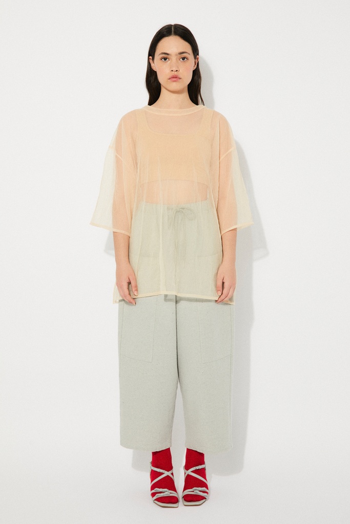 https://hotakaexchange.blob.core.windows.net/odoo/SS25%20LOW_WEB/2505B-CA_Beige_T-shirt_EDULI_SS25_7.jpg